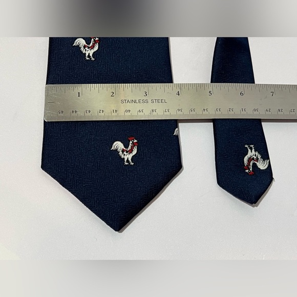 Vintage Blue Necktie By Damon Rooster 100% Imported Textured Polyester 55” - Picture 7 of 10